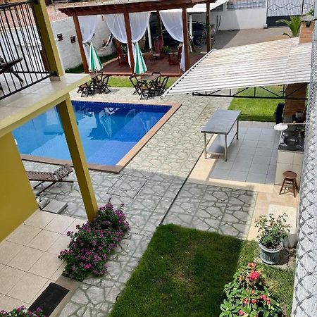 Casa Boto Tucuxi 2 Vila Novo Airão Exterior foto